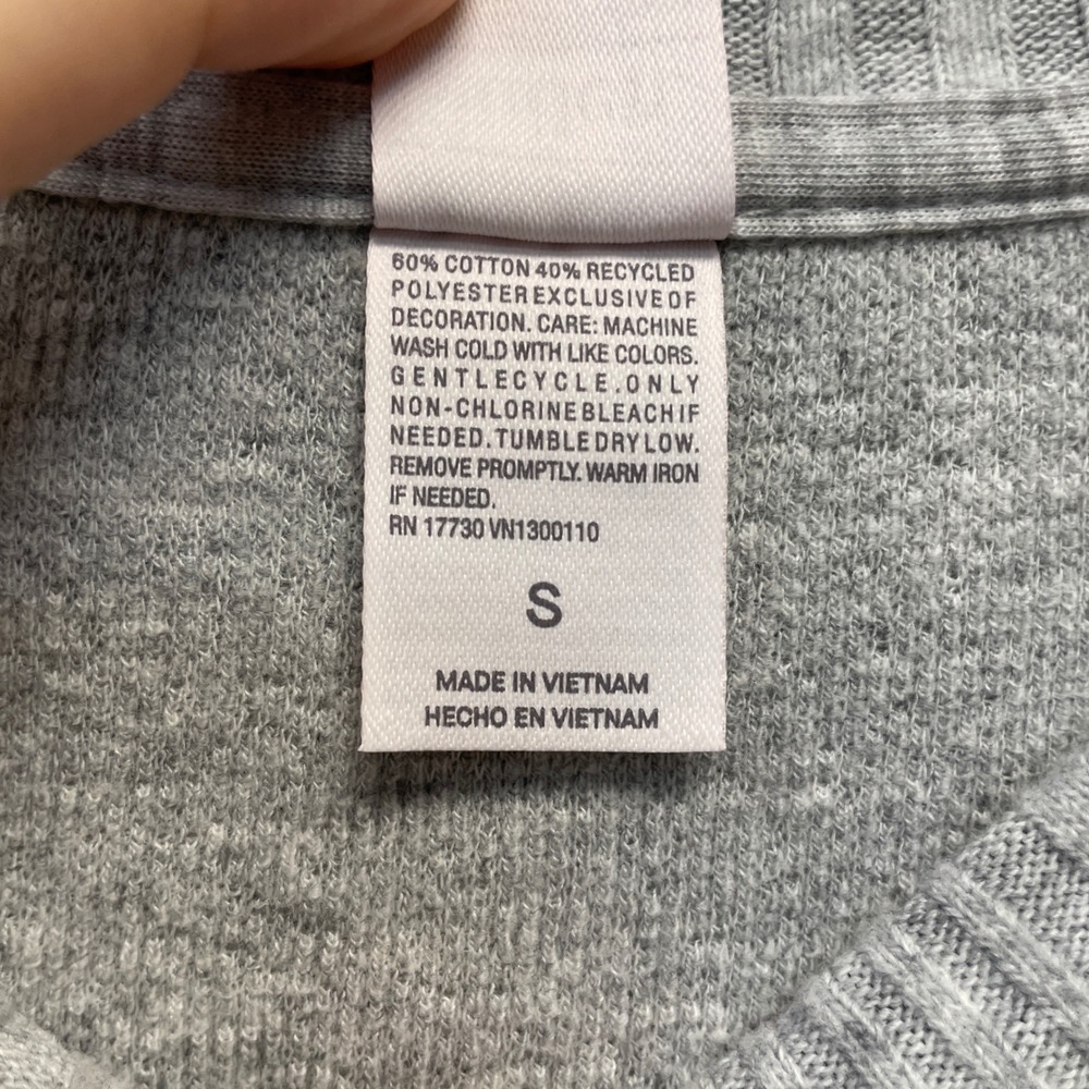 Auden Women's Gray Teddy Long Sleeve Pullover Sweatshirt Size Small - Picture 6 of 6